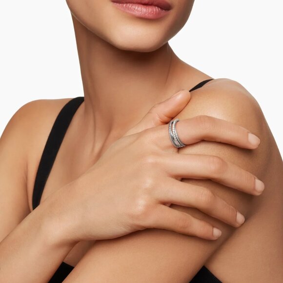 Crossover Band Ring - Picture 3 of 6